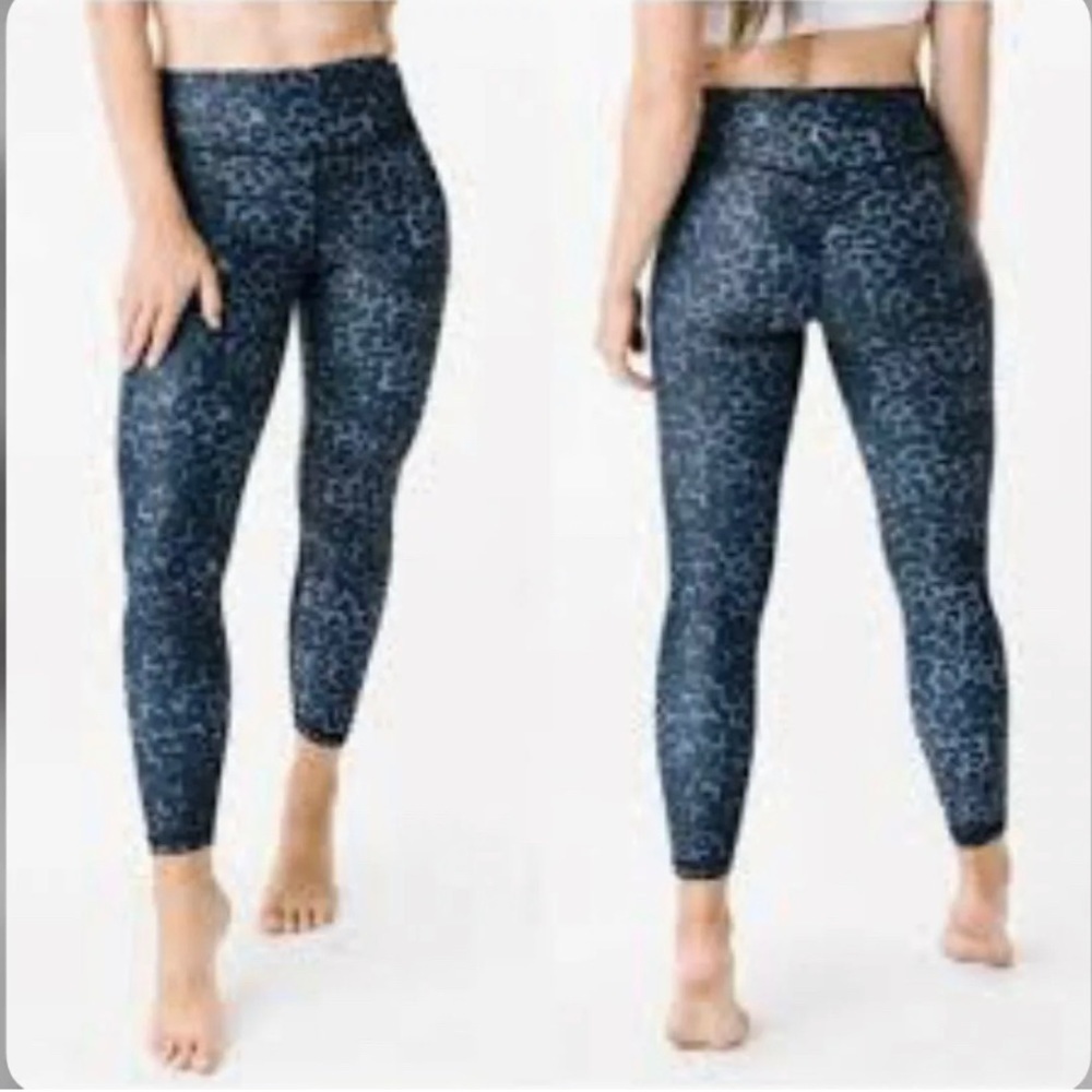 Zyia Active Blue Leopard Scrunchy  Light And Luxe Workout Leggings Sz 14